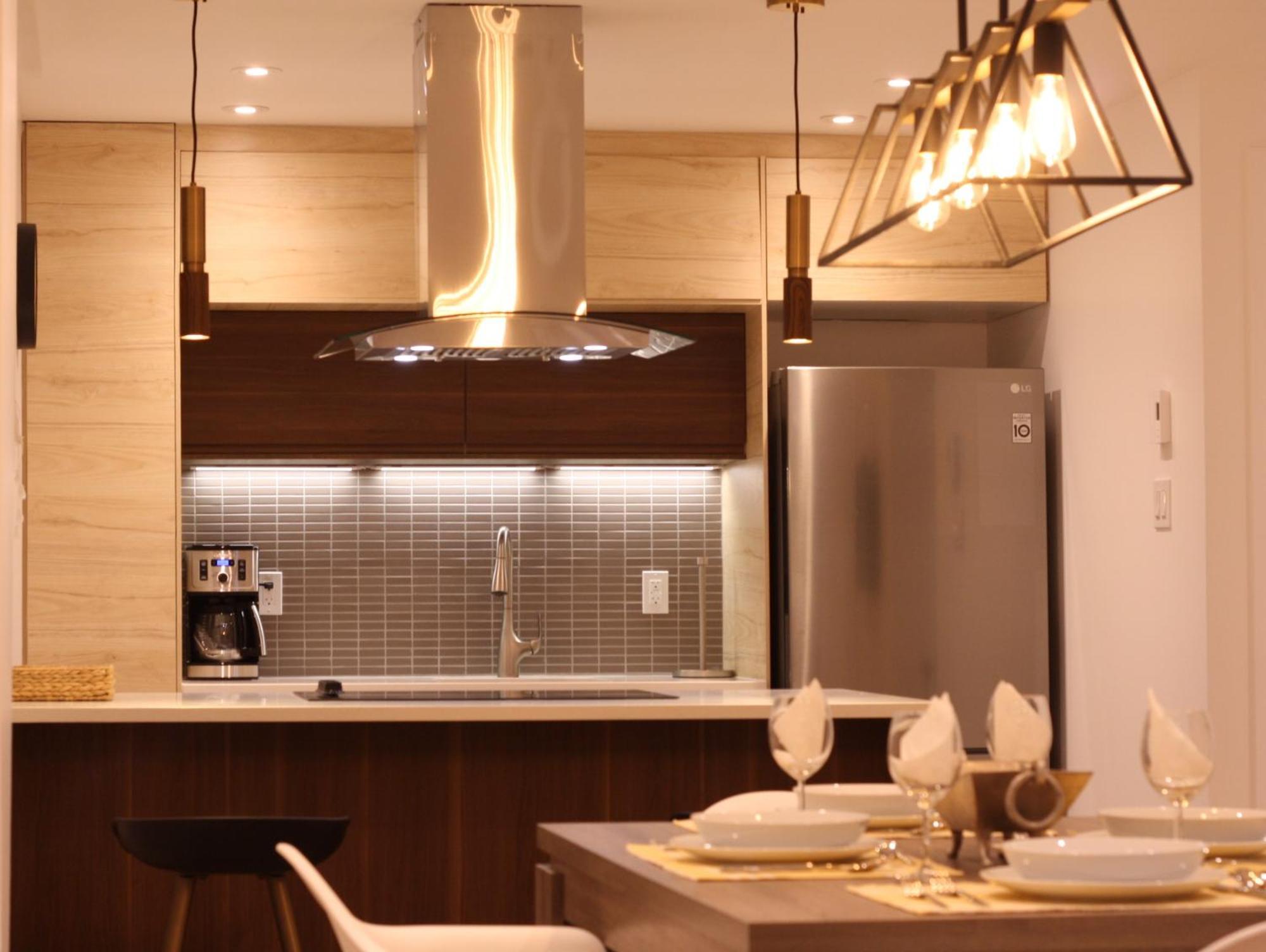 Luxueux - Deco Moderne, Rosemont Leilighet Montréal Eksteriør bilde